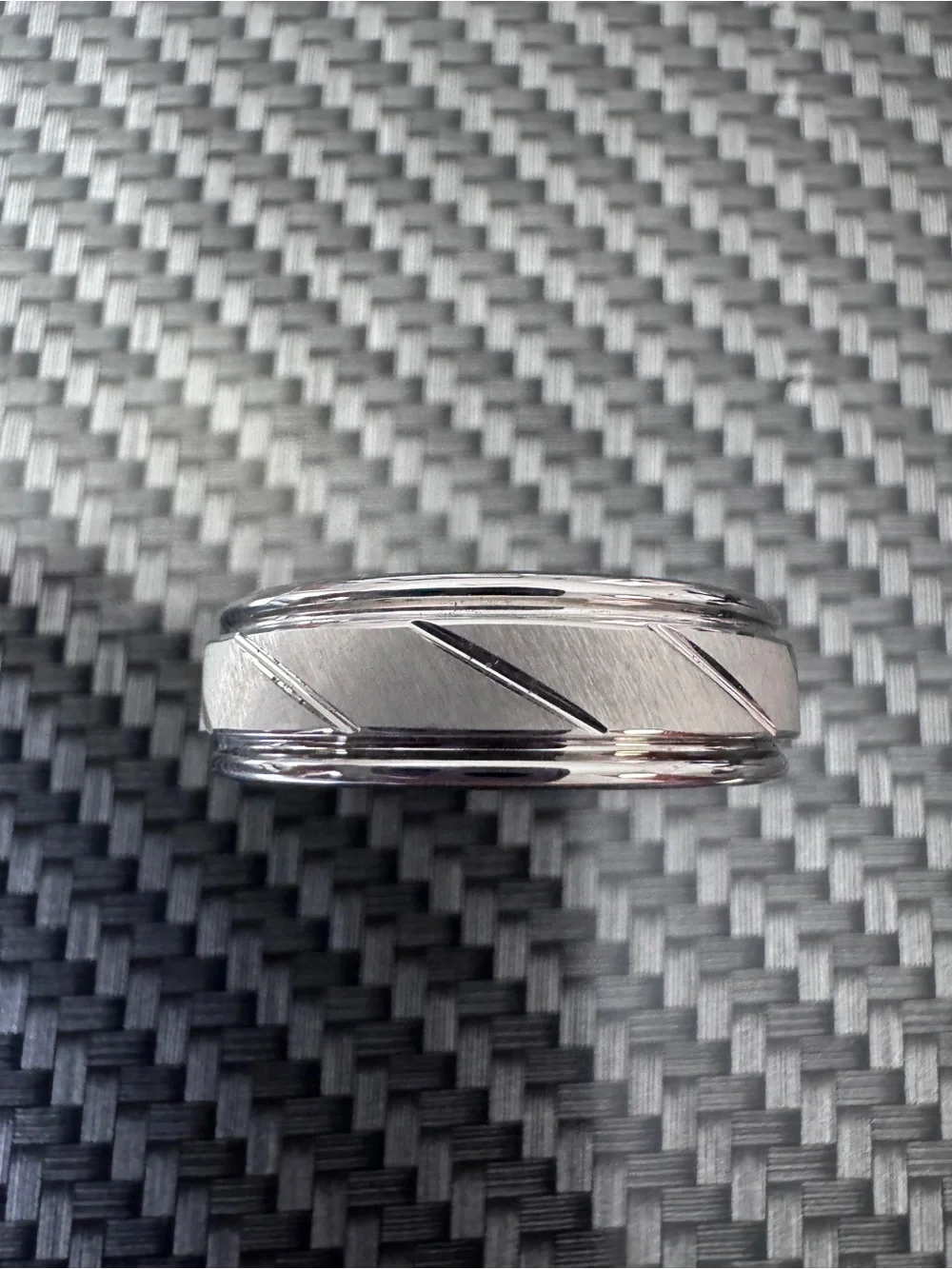 Kay Jewelers Men’s Silver Stainless Steel Ring with Diagonal Accents